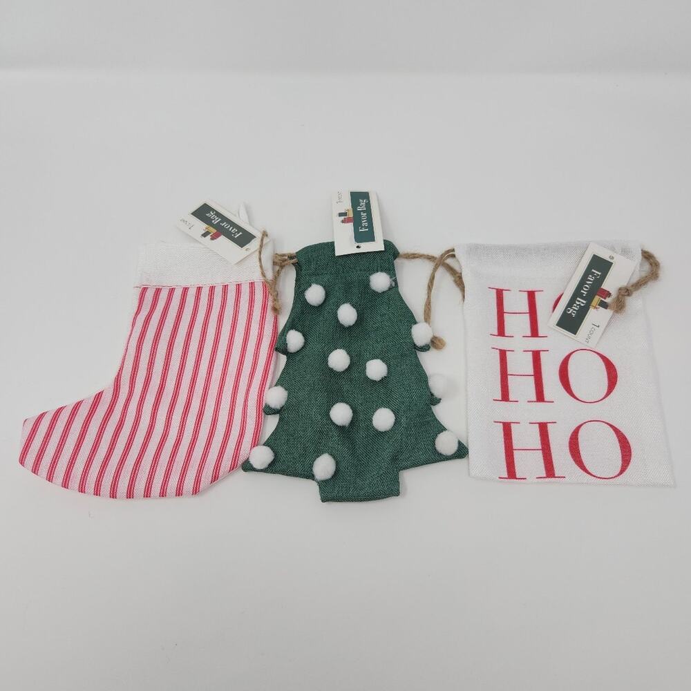 HO HO HO, Christmas Tree and Stocking Party Favor Bags Set of 3
